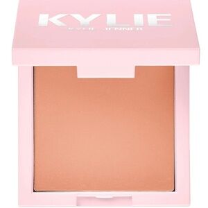Kylie Cosmetics Pressed Blush Powder in 727 Crush